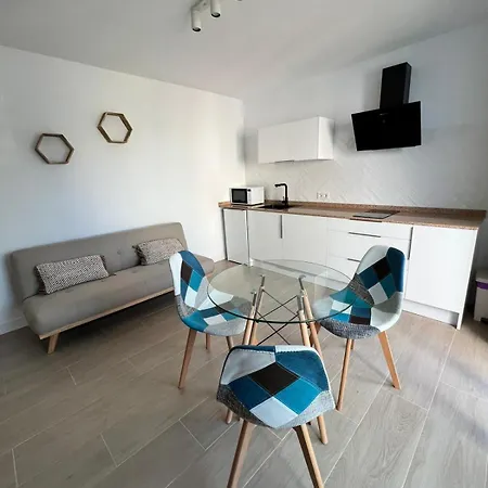 Buganvilla Apartament *